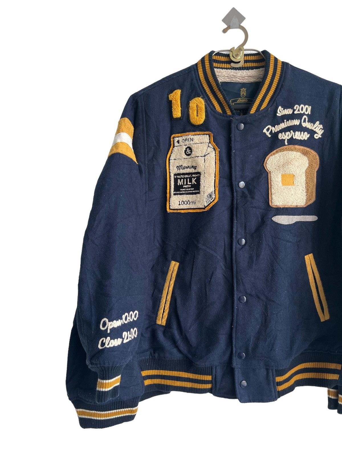 Avirex Rivet & Surge 🇯🇵 "Cafe" Milk & Espresso Hybrid Varsity Size US XL / EU 56 / 4 - 4 Thumbnail