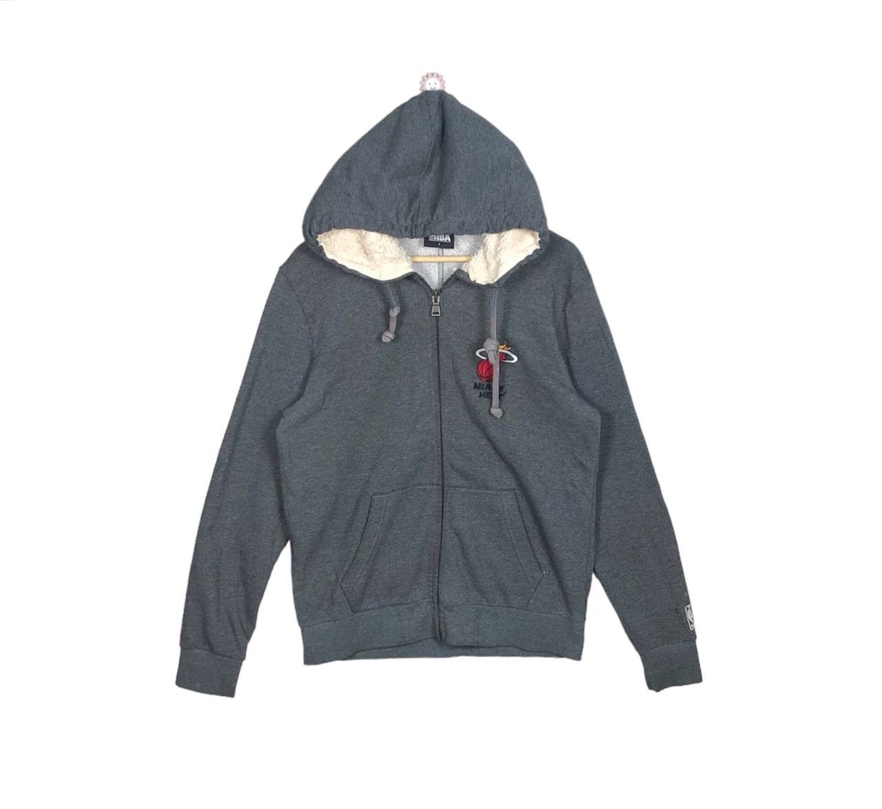 NBA × Vintage Vintage NBA Basketball Miami Heat Full Zipper Wool Hoodie Size US L / EU 52-54 / 3 - 1 Thumbnail