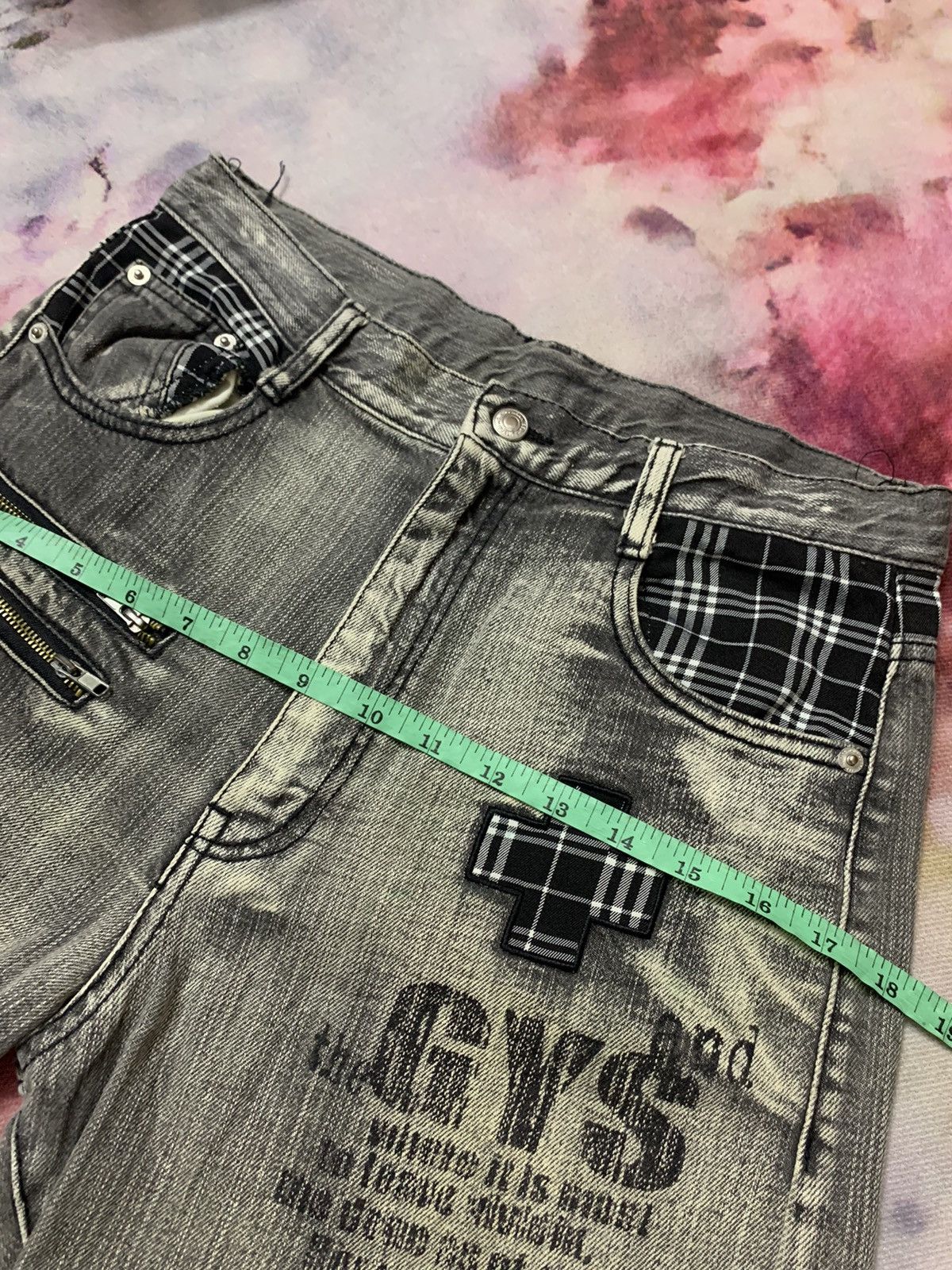 Hysteric Glamour Japanese Brand Unknown Words Printed Washed Denim Size US 29 - 8 Thumbnail