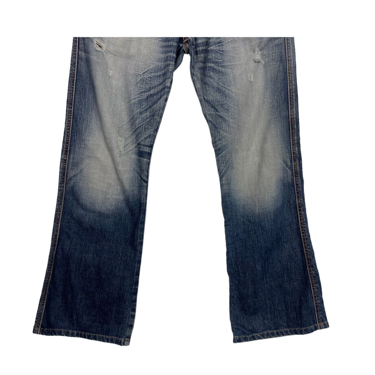 Edwin × Japanese Brand × Le Grande Bleu (L.G.B.) 💥BLUE TRIP EDWIN JAPAN FLARE DENIM JEAN BOOTCUT Size US 34 / EU 50 - 6 Thumbnail