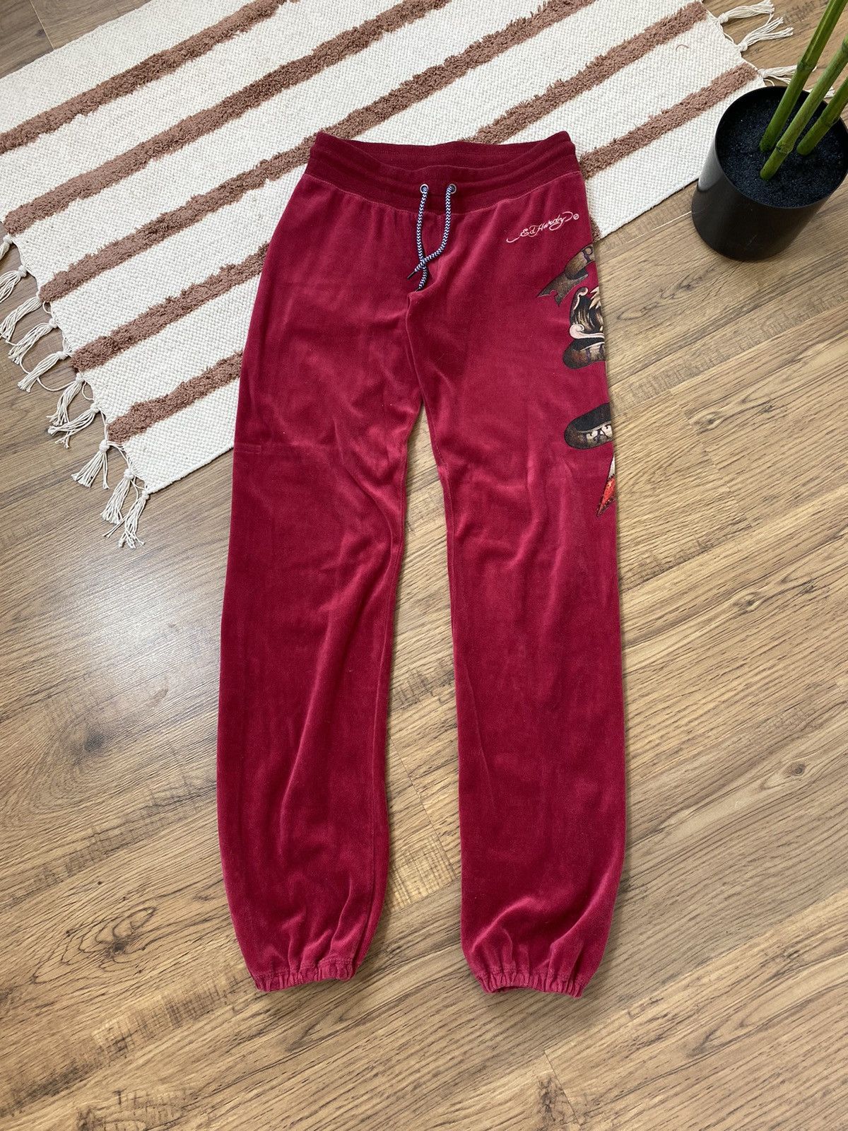 Christian Audigier ED HARDY VELOUR EAGLE SWEATPANTS Size 27" / US 4 / IT 40 - 3 Thumbnail