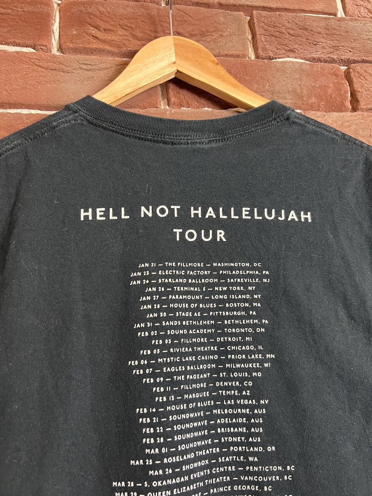 Band Tees Marilyn Manson The Hallelujah Rare Band Tee Vintage Hype Size US XL / EU 56 / 4 - 4 Thumbnail
