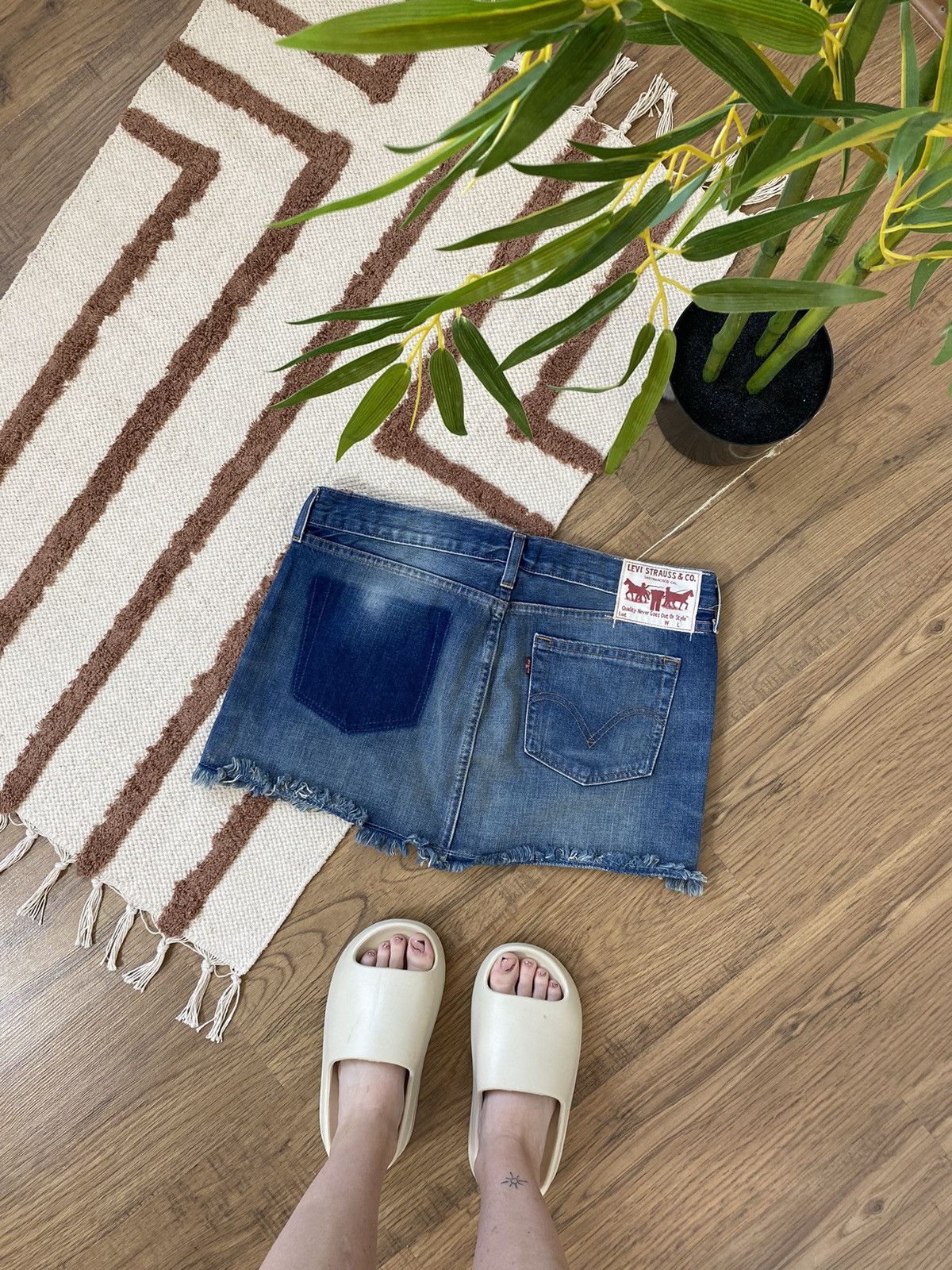 Levi's VINTAGE LEVI’S WASHED BLUE MINI SKIRT Size 34" / US 12 / IT 48 - 1 Thumbnail