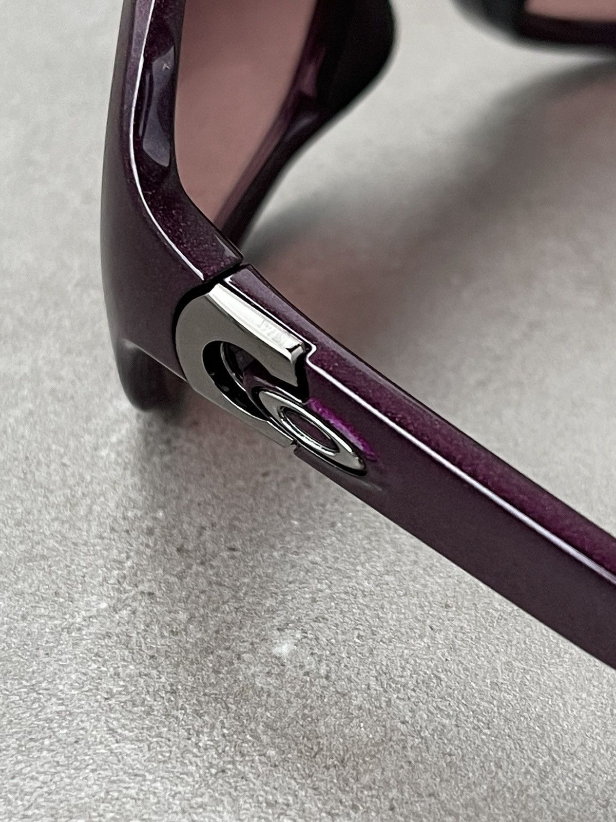 Oakley Oakley OO9198-12 "Pulse" Dark Cherry Sunglasses Size ONE SIZE - 7 Thumbnail