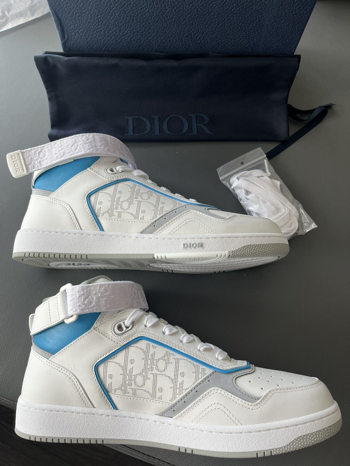 Dior Brand New Limited Edition Dior Logo Sneaker Size US 11 / EU 44 - 14 Thumbnail