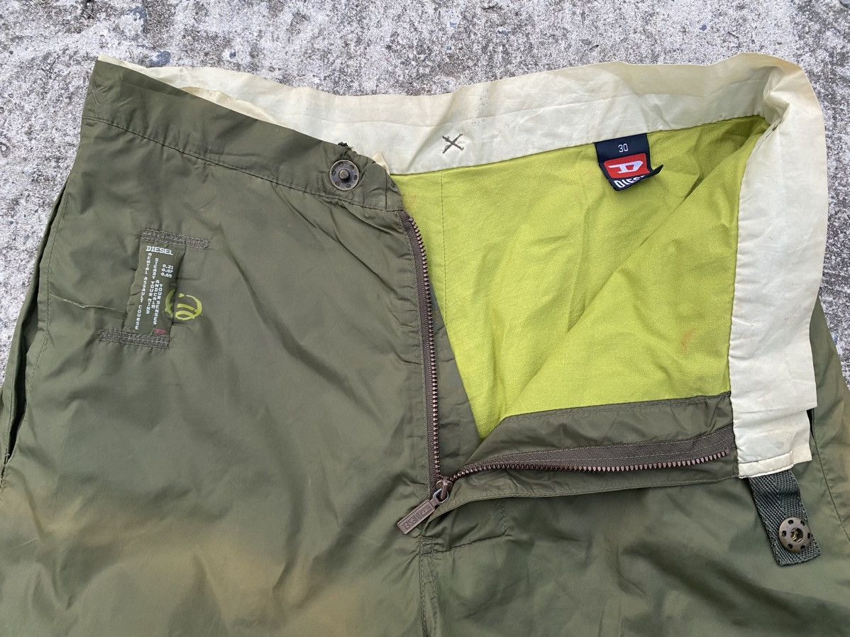 Diesel Vintage Diesel Mental Assault Parachute Pants Size US 32 / EU 48 - 8 Thumbnail