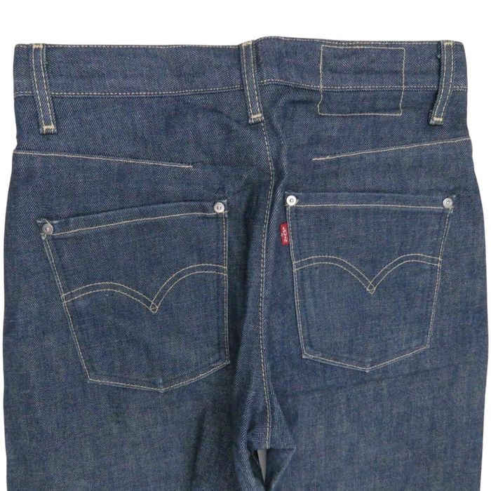 Vintage LEVI’S STRAUSS JEANS PREMIUM VINTAGE LOOSE size W28 L34 | Grailed