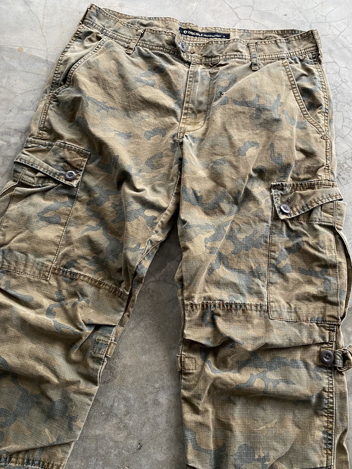 Japanese Brand Japanese Disciple Motorcyclist Army Cargo Pants Size US 33 - 5 Thumbnail