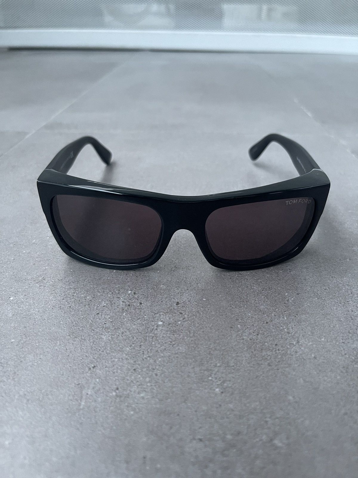 Tom Ford !DS! Tom Ford Toby TF440 01A 3D Square Black Sunglasses Size ONE SIZE - 3 Thumbnail