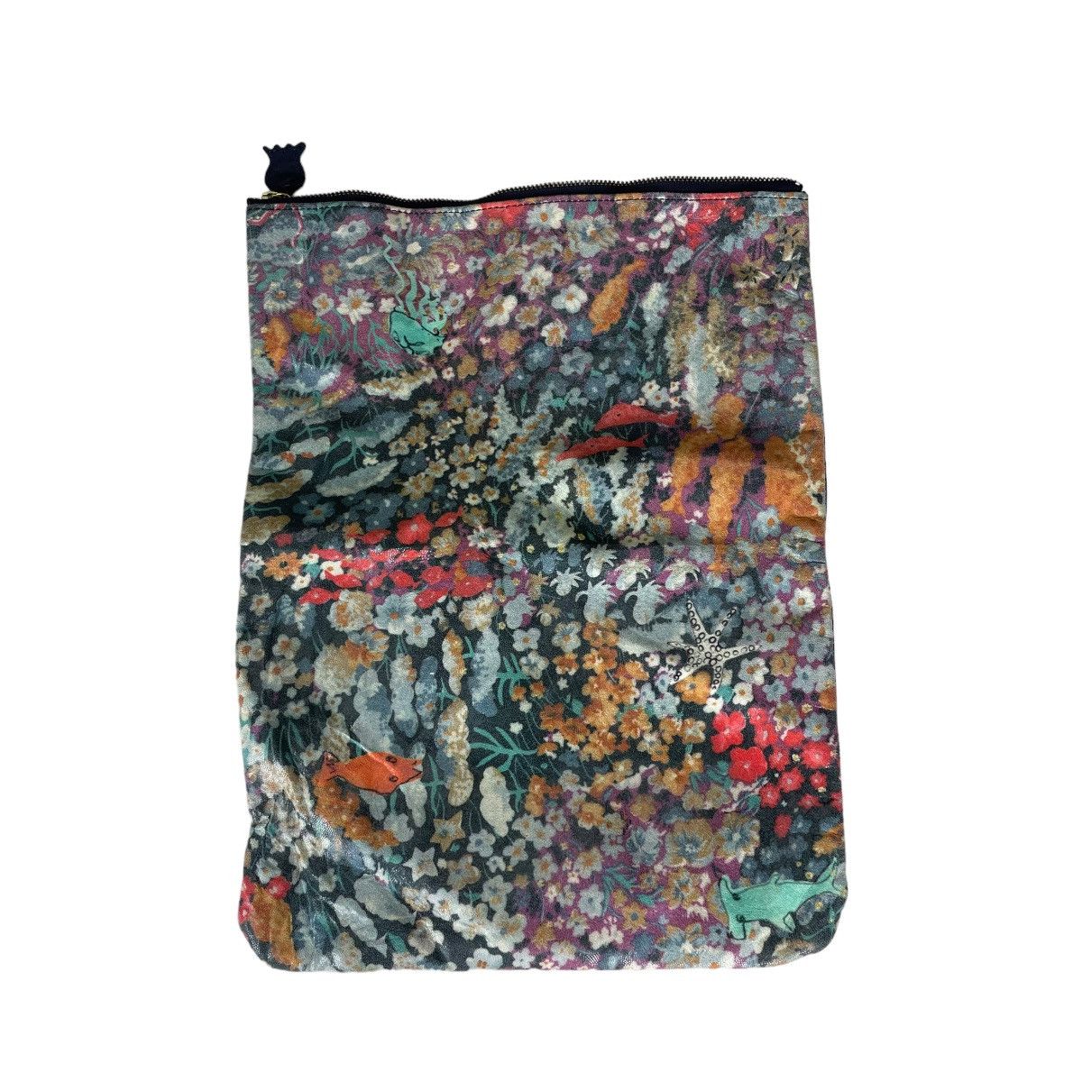 Issey Miyake ☀️TSUMORI CHISATO ISSEY MIYAKE POP ART CLUTCH BAG Size ONE SIZE - 4 Thumbnail
