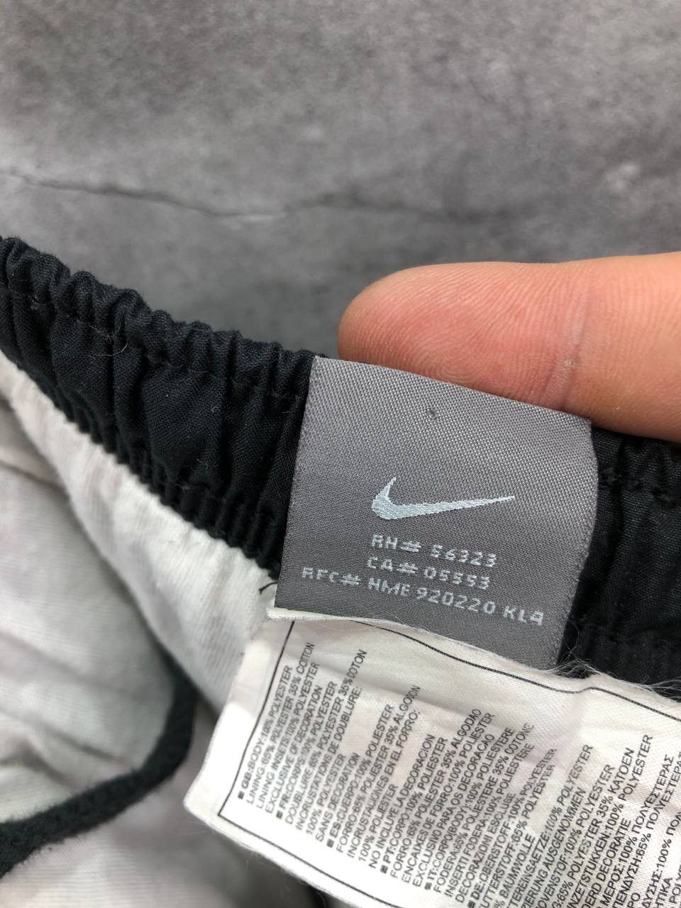 Vintage Vintage Nike Embroidered Swoosh Baggy Track Pants Size US 32 / EU 48 - 8 Thumbnail