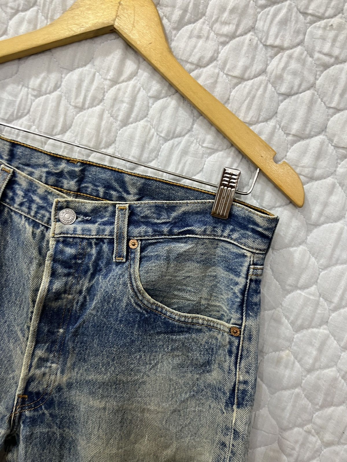 Levi's (Uuuu). RARE VTG LEVIS DISTRESSED DENIM Size US 33 - 7 Thumbnail