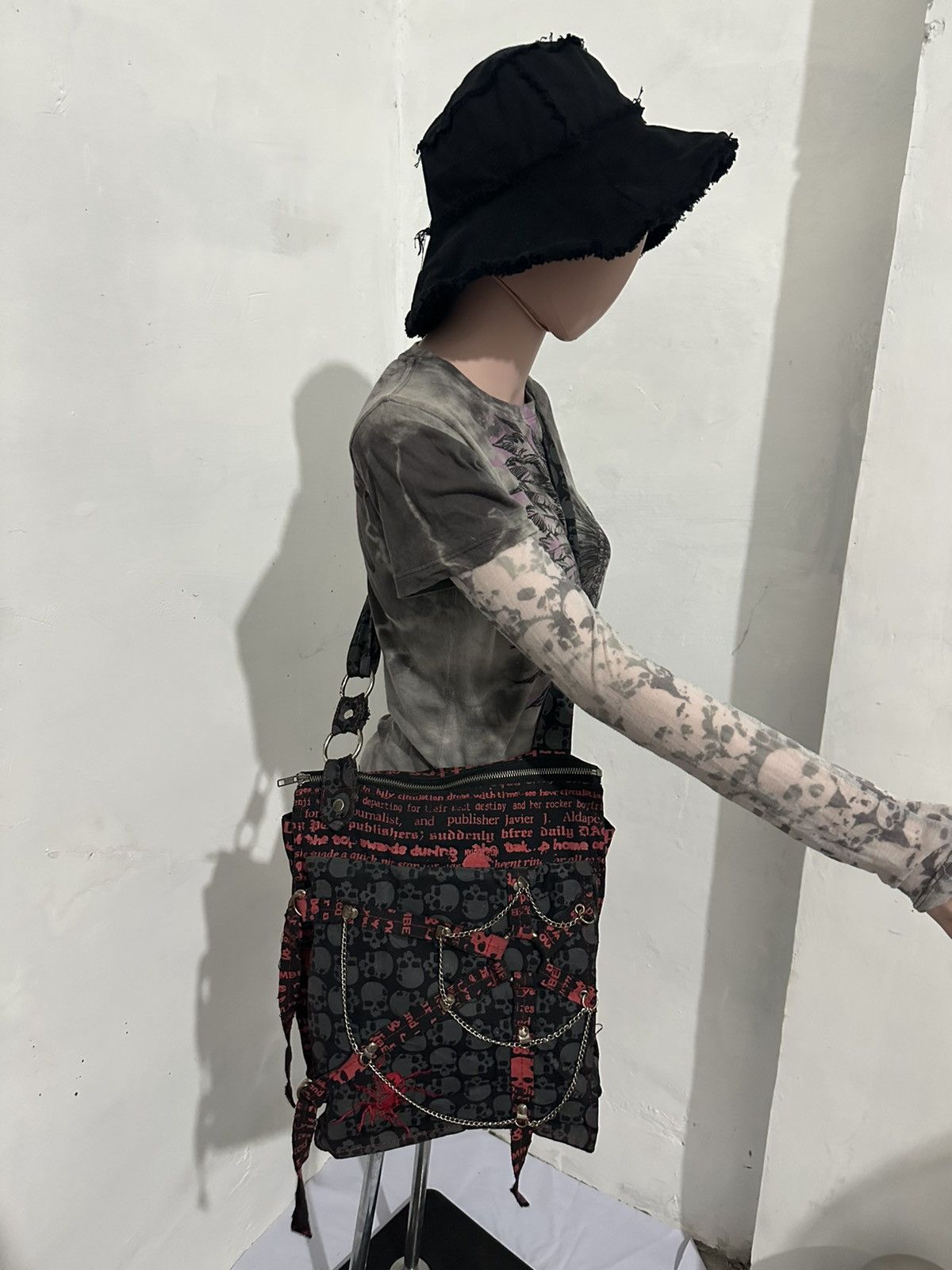 Japanese Brand Beautiful Punk Bondage Skull Body Line Blood Storm Bag Size ONE SIZE - 1 Thumbnail