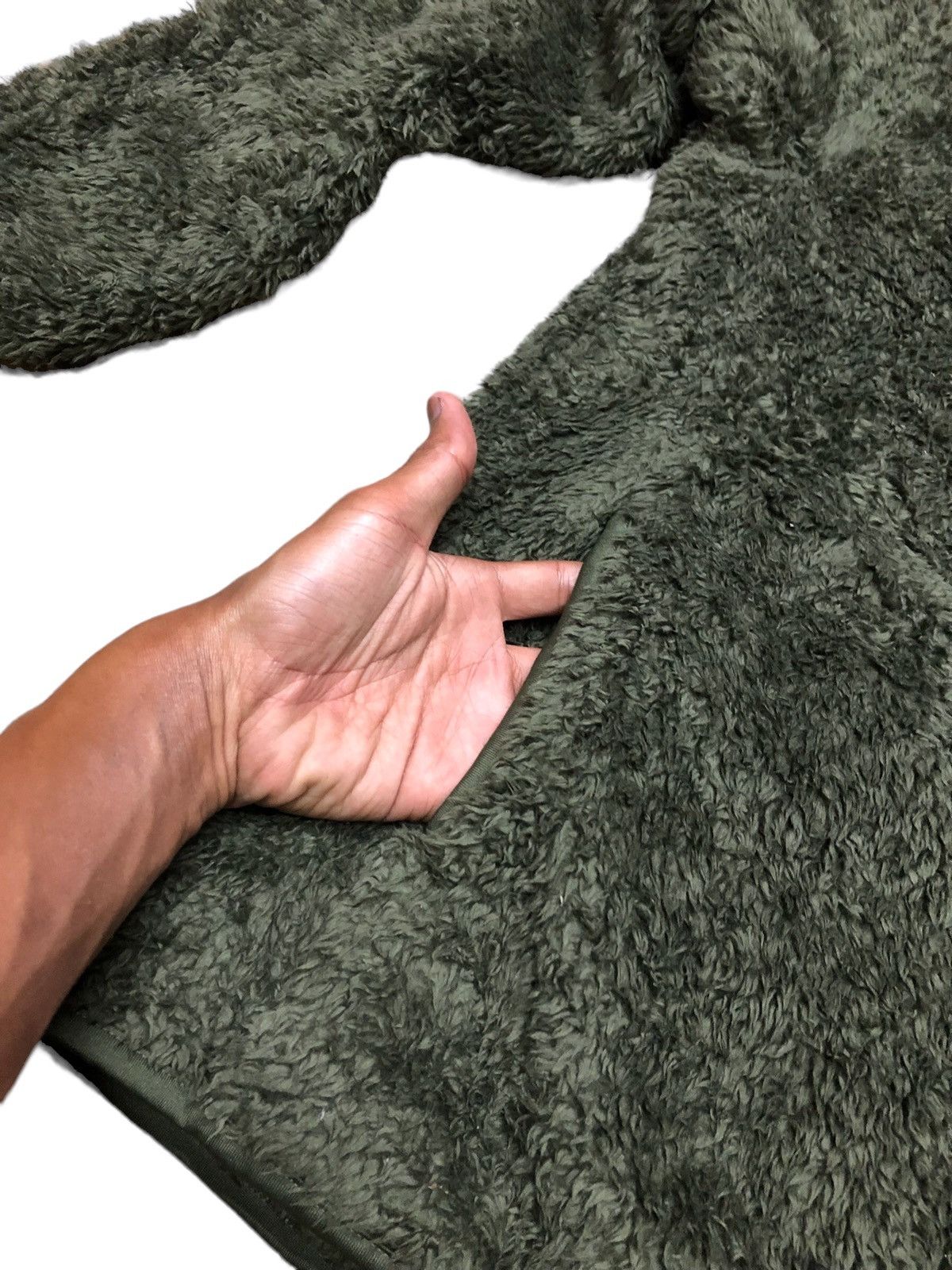 Japanese Brand UNIQLO FAUR FUR FLUFFY SWEATER Size M / US 6-8 / IT 42-44 - 4 Thumbnail