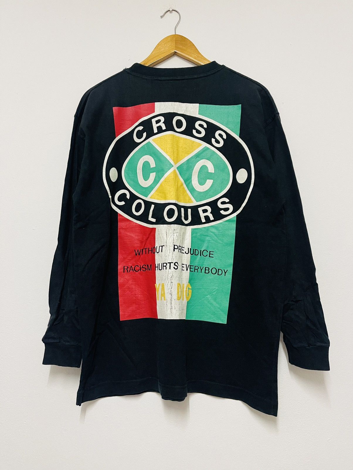 Vintage 90s Cross Colours T-Shirt