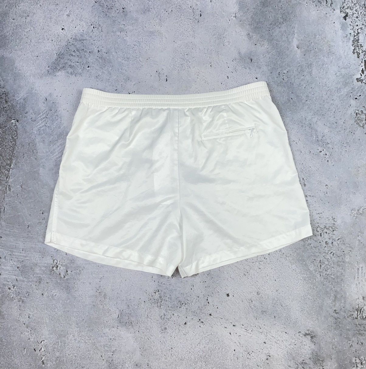 Nike Nike vintage shorts big logo back 80s Size US 38 / EU 54 - 6 Thumbnail