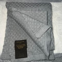 Louis Vuitton M78895 LV Essential Shine Scarf , Grey, One Size