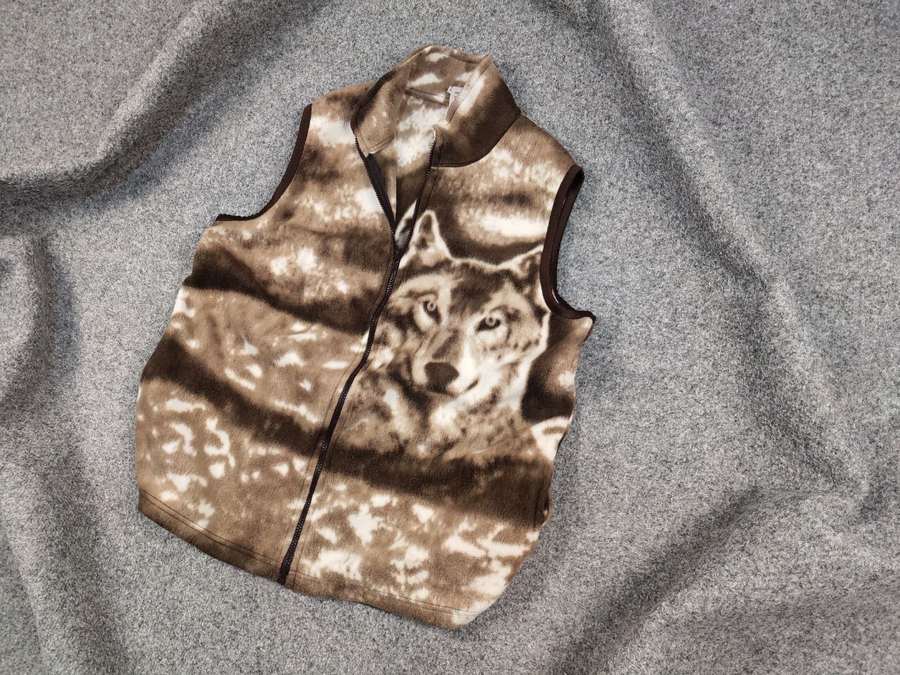 Japanese Brand Vintage 90s Wolf Zip Fleece Vest Jacket Print Supreme Style Size US L / EU 52-54 / 3 - 3 Thumbnail