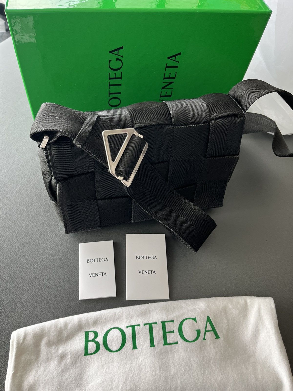 Bottega Veneta Bottega Veneta Woven Cassette Bag Runway Limited Edition Size ONE SIZE - 9 Thumbnail