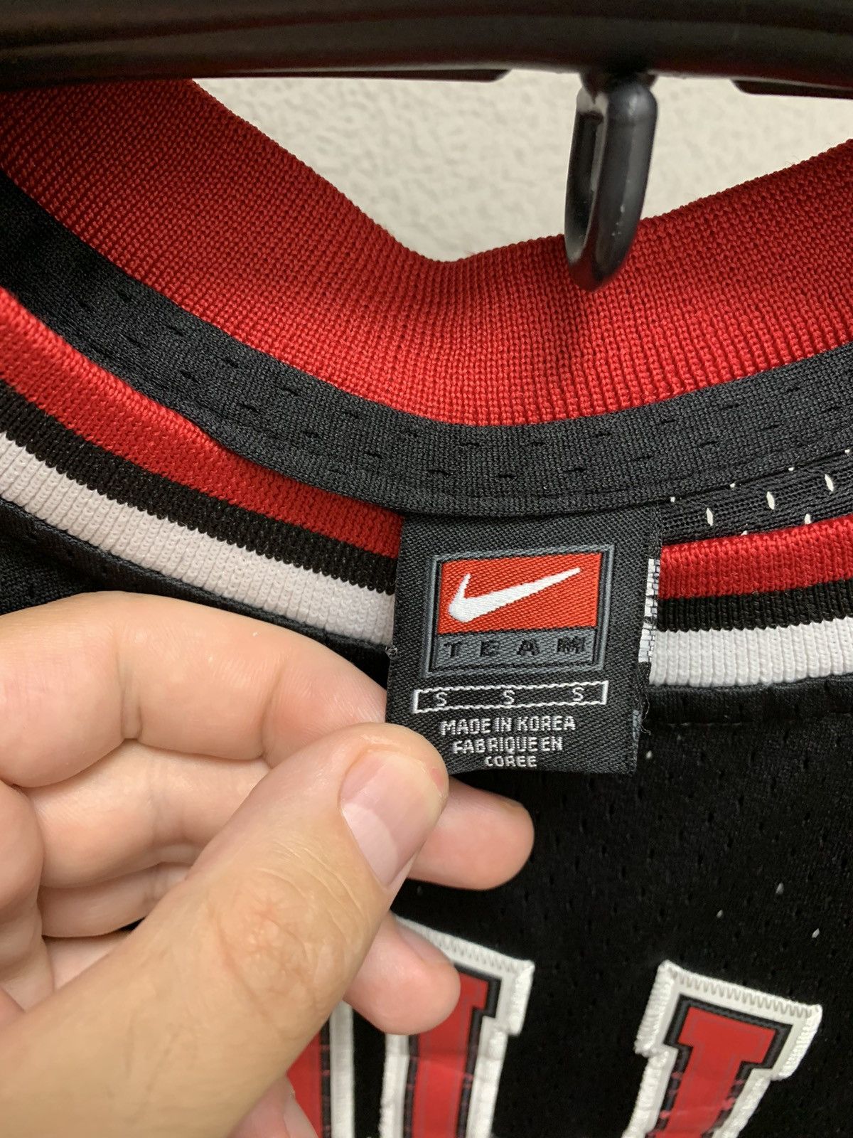 NBA Nike Chicago Bulls 23 Nba jersey Jordan 23 rodman Size US S / EU 44-46 / 1 - 4 Thumbnail