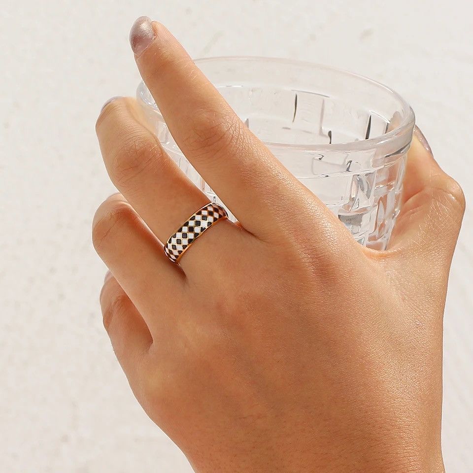 Jewelry Black White Enamel Checker Ring Size ONE SIZE - 4 Thumbnail