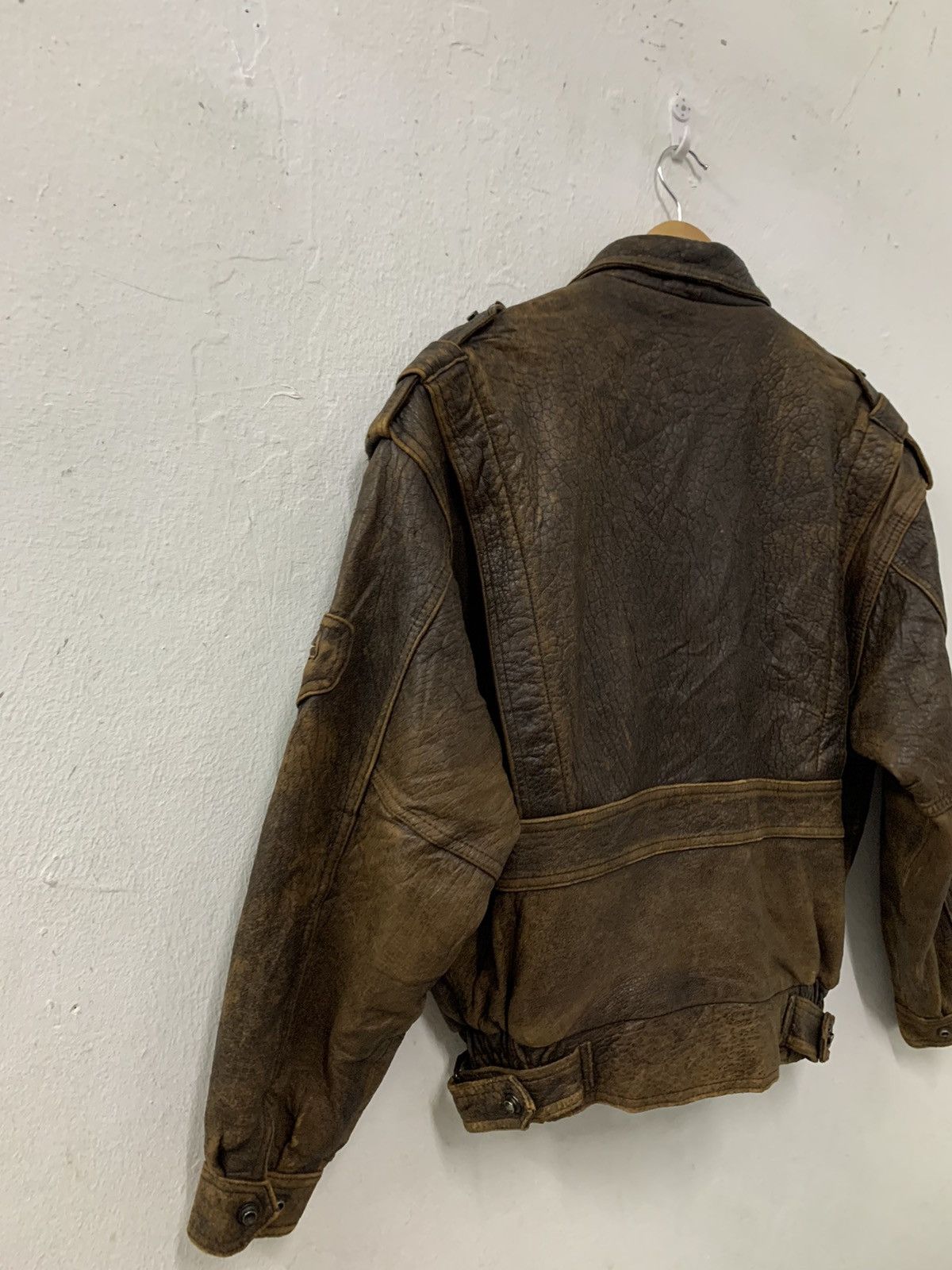 Japanese Brand Distressed Leather Jacket Italian Leather Size US M / EU 48-50 / 2 - 8 Thumbnail