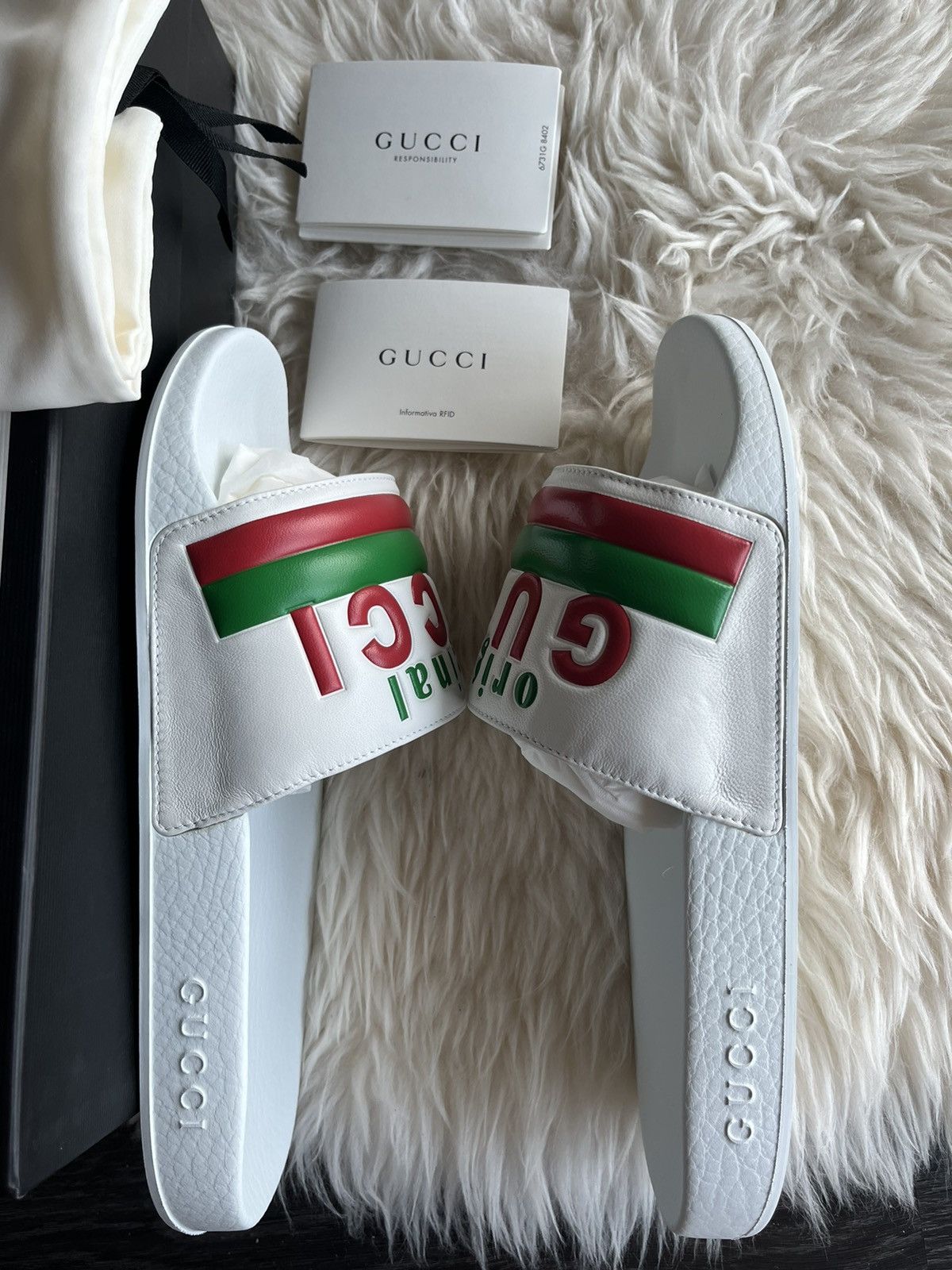 Gucci Super Runway Brand New Gucci Logo Leather Sandal Slides Rare Size US 9 / EU 42 - 19 Thumbnail