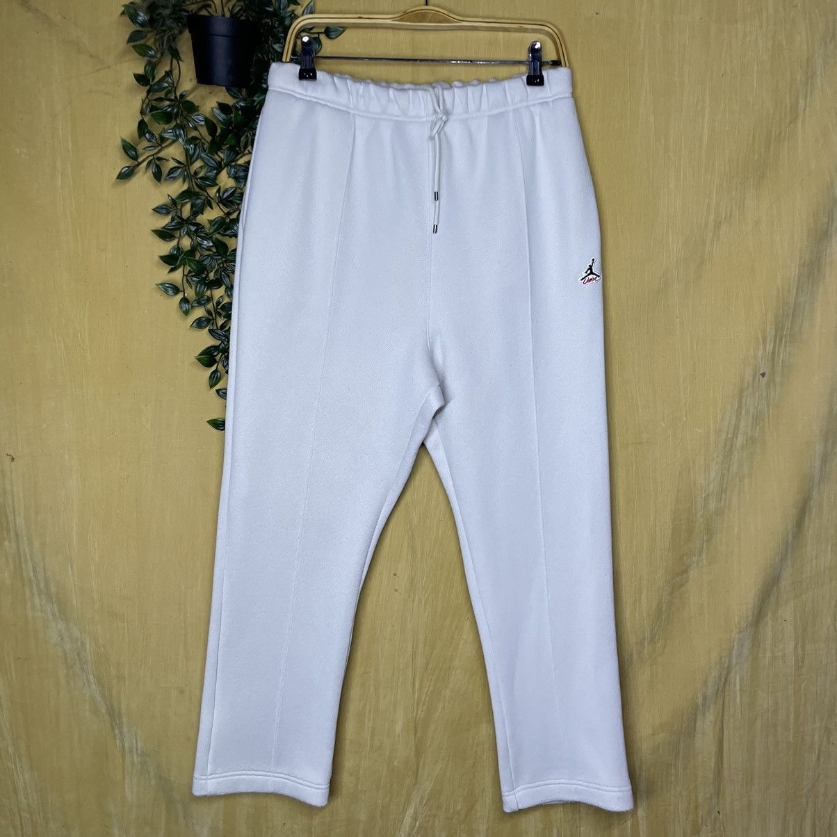 Jordan Brand × Union LA Union LA x Jordan LEISURE PANT(bone) SZ large Size US 30 / EU 46 - 2 Thumbnail
