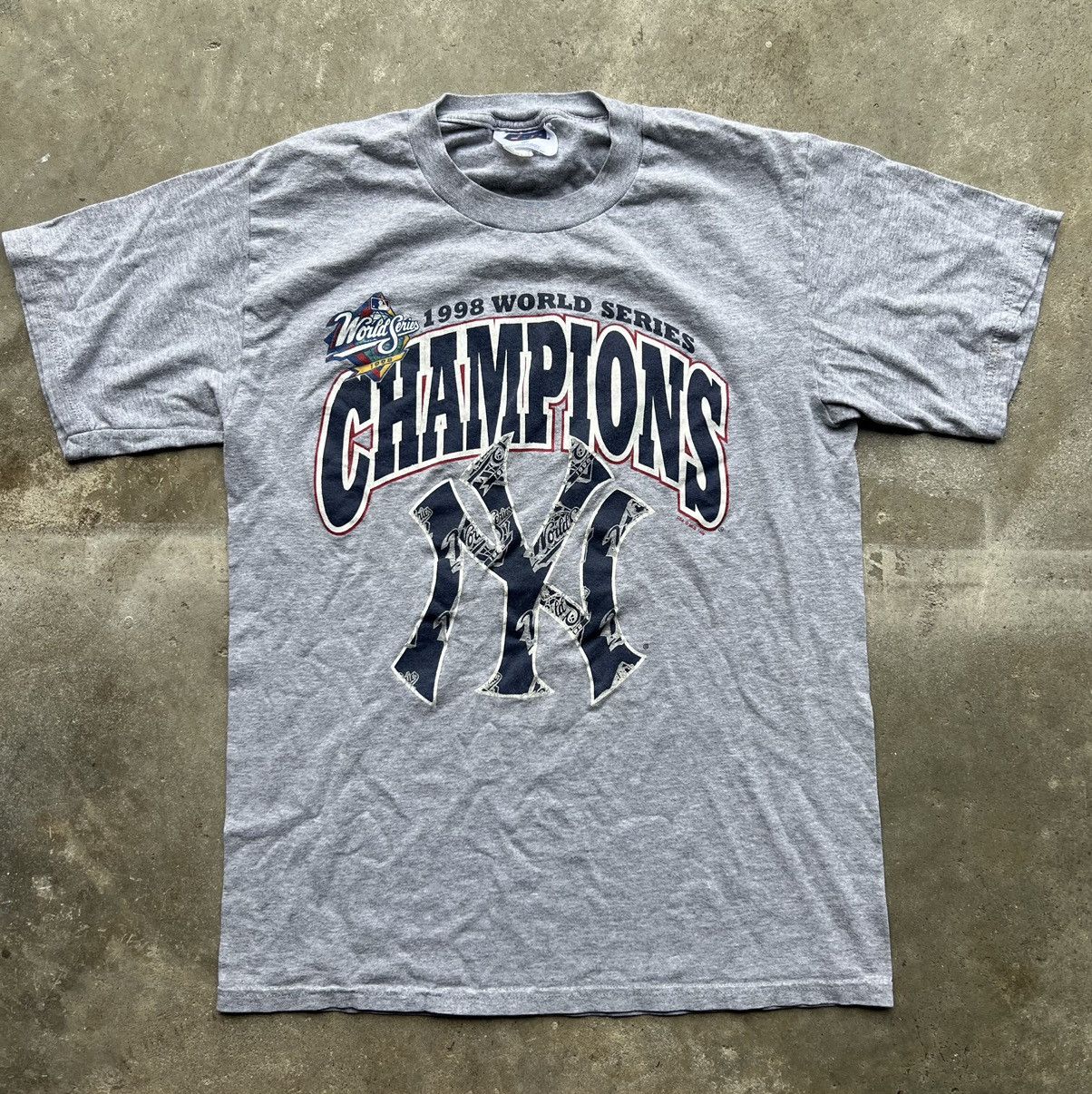 90s New York Yankees 1998 World Series Champs t-shirt XXL - The