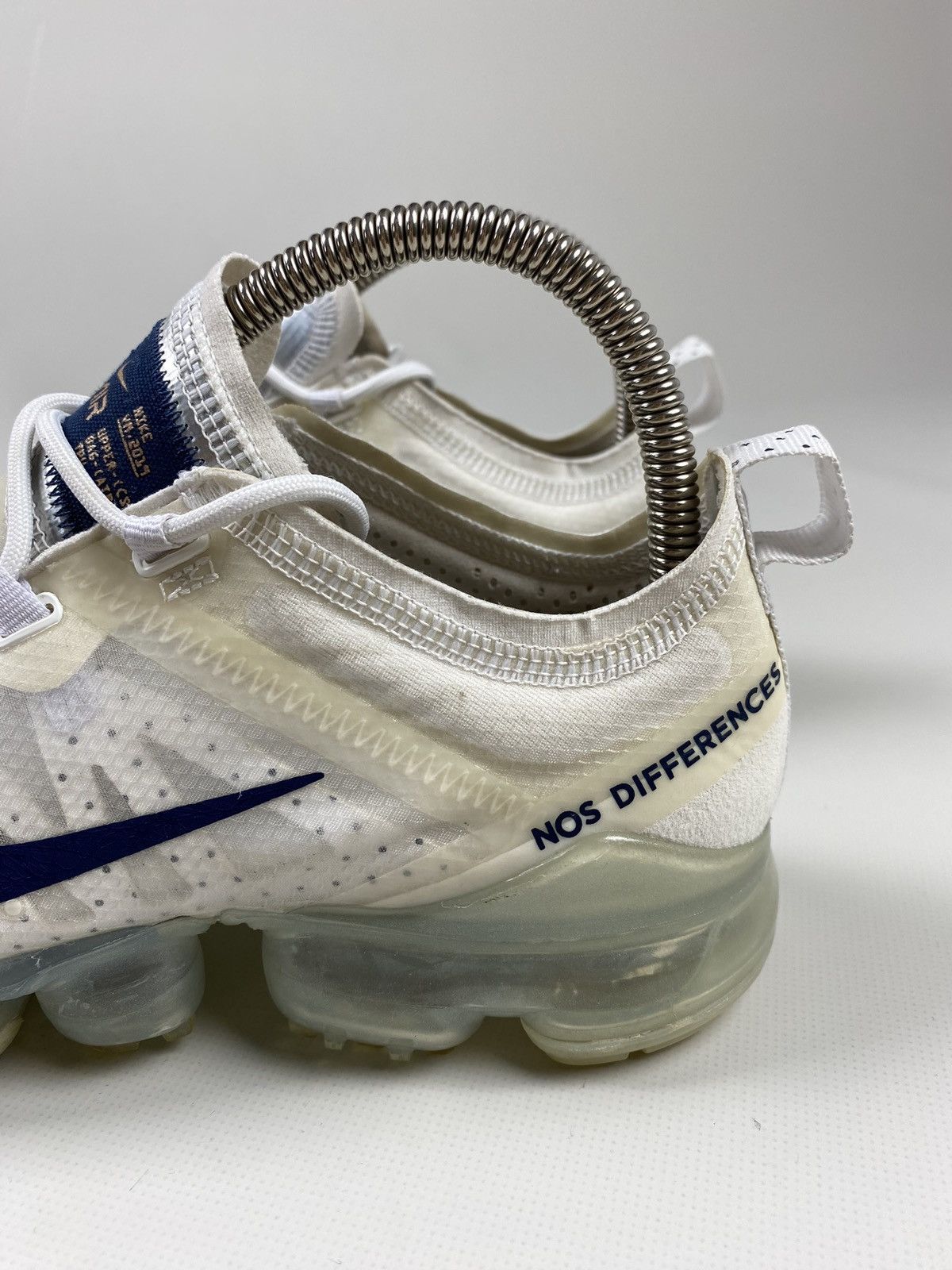 Nike Nike WMNS Air Vapor max ladies sneakers shoes CI9106-100 Size US 7 / IT 37 - 12 Thumbnail