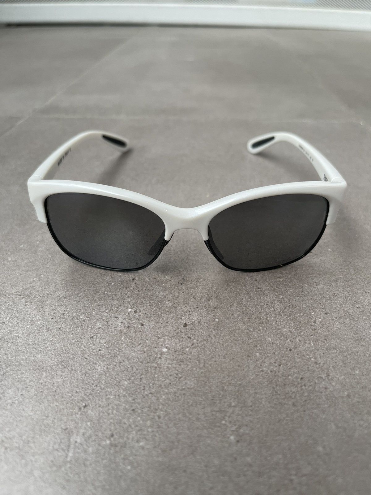 Oakley Oakley OO9204-05 "RSVP" White Black Sunglasses Size ONE SIZE - 3 Thumbnail