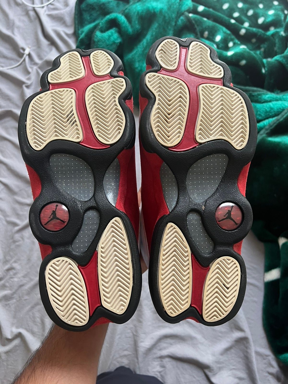 Nike Jordan 13 Retro Cherry (2010) Size US 9 / EU 42 - 1 Preview