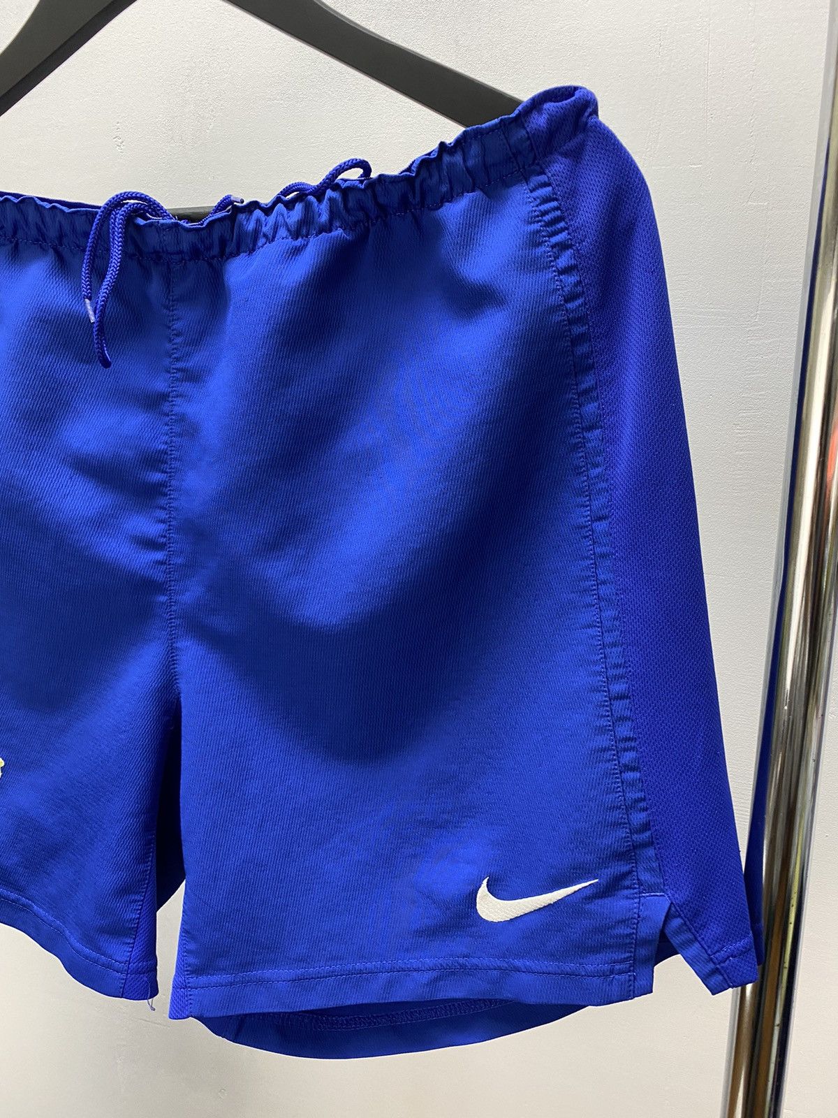 Nike Vintage Manchester United 40th Anniversary Soccer Shorts Size US 32 / EU 48 - 6 Thumbnail