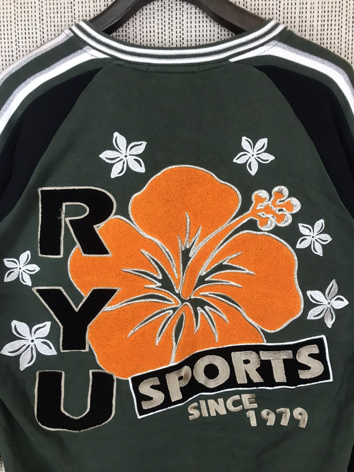 Japanese Brand × Vintage ‼️VINTAGE RYU SPORT SWEATSHIRT SPELLOUT BIG LOGO VERY RARE‼️ Size US L / EU 52-54 / 3 - 9 Thumbnail
