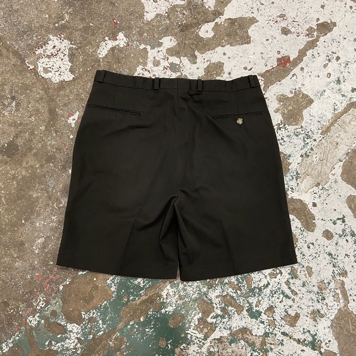 Vintage Vintage 1990s Black Pleated Shorts Size US 35 - 7 Thumbnail
