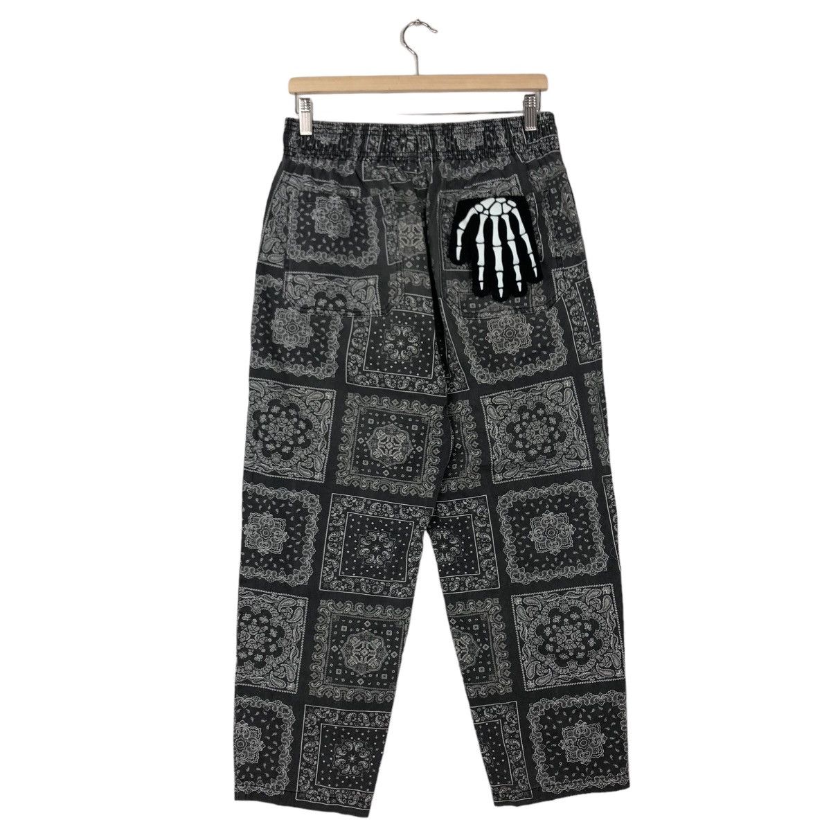 Japanese Brand VINTAGE NAVAJO DESIGN PANTS PESLEY OVER PRINT Size US 27 - 6 Thumbnail