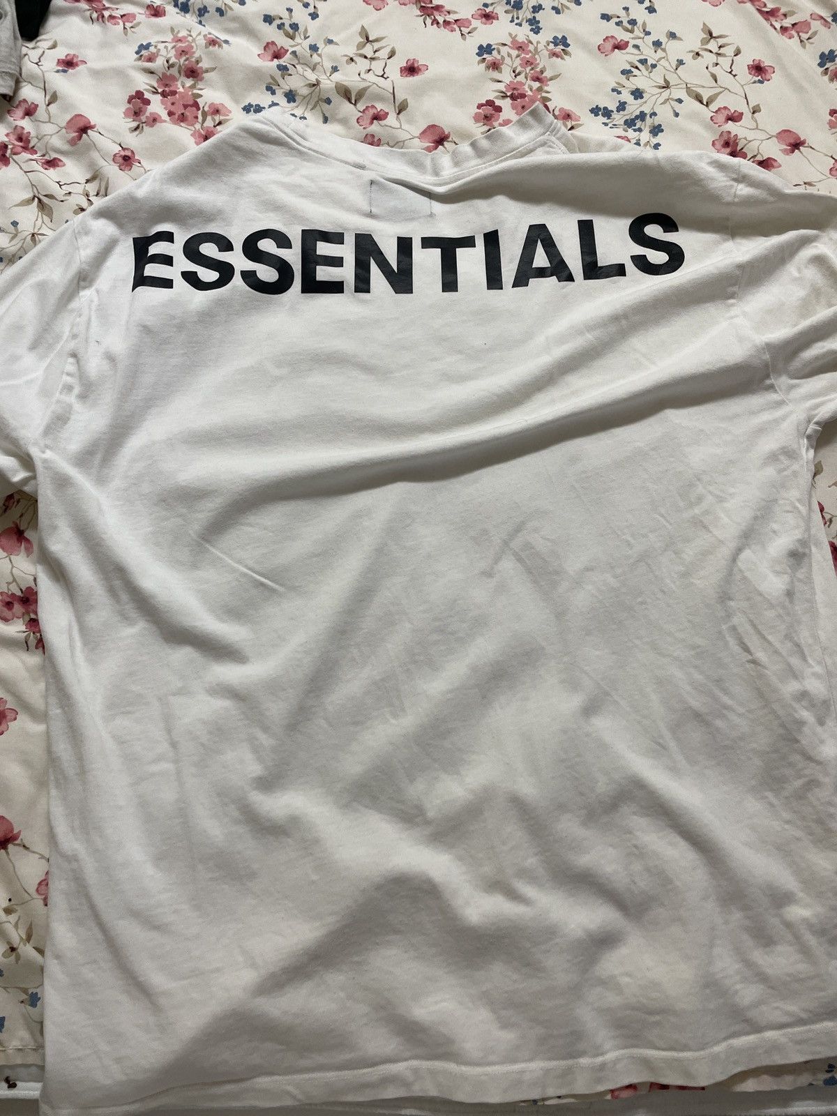 Essentials × Fear of God Fear of god essentials tee (print on the back) Size US L / EU 52-54 / 3 - 1 Thumbnail