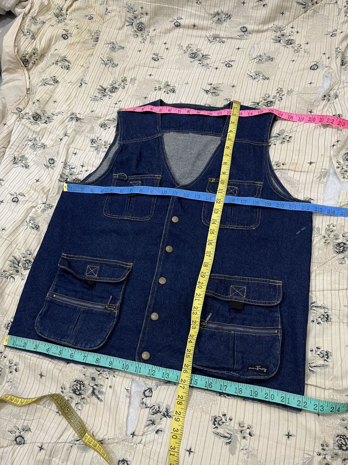 If Six Was Nine (Ssss). ARCHIVE BLOOM ON THE GLOBE DENIM VEST Size US M / EU 48-50 / 2 - 15 Thumbnail