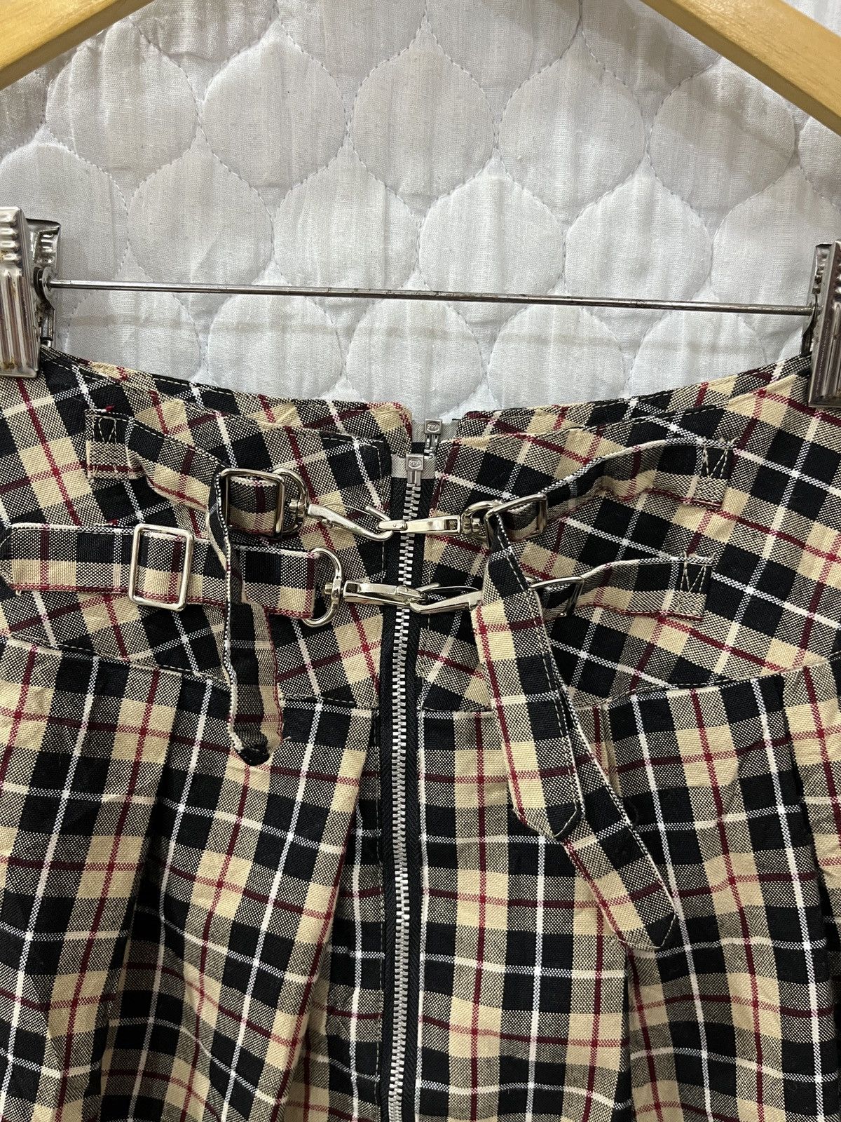 Hypebeast (Uuuu) 🔥💣 ARCHIVE RASBORA TARTAN SKIRTS Size 27" / US 4 / IT 40 - 4 Thumbnail