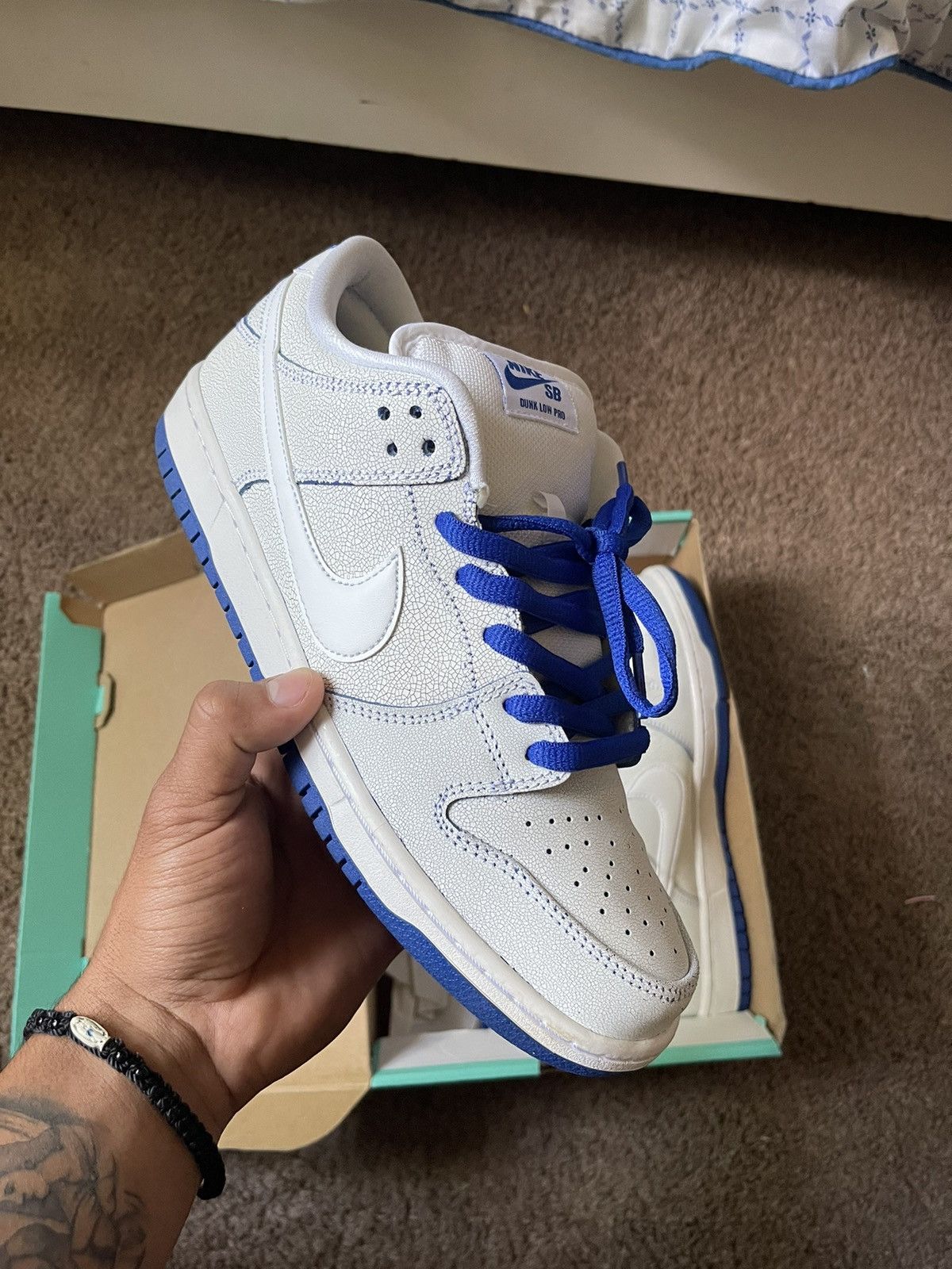 Nike Nike Sb Dunk low ‘cracked leather’ Size US 10 / EU 43 - 3 Thumbnail