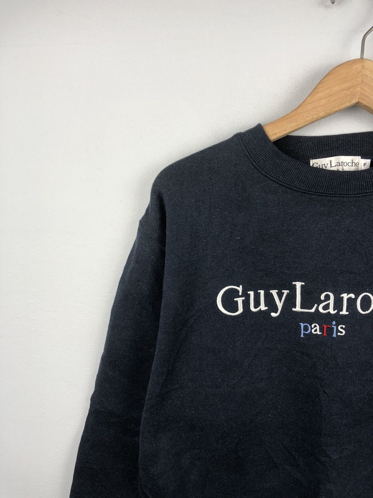 Guy Laroche × Vintage Vintage Guy Laroche Paris Pull Over Sweatshirt Size M / US 6-8 / IT 42-44 - 3 Thumbnail