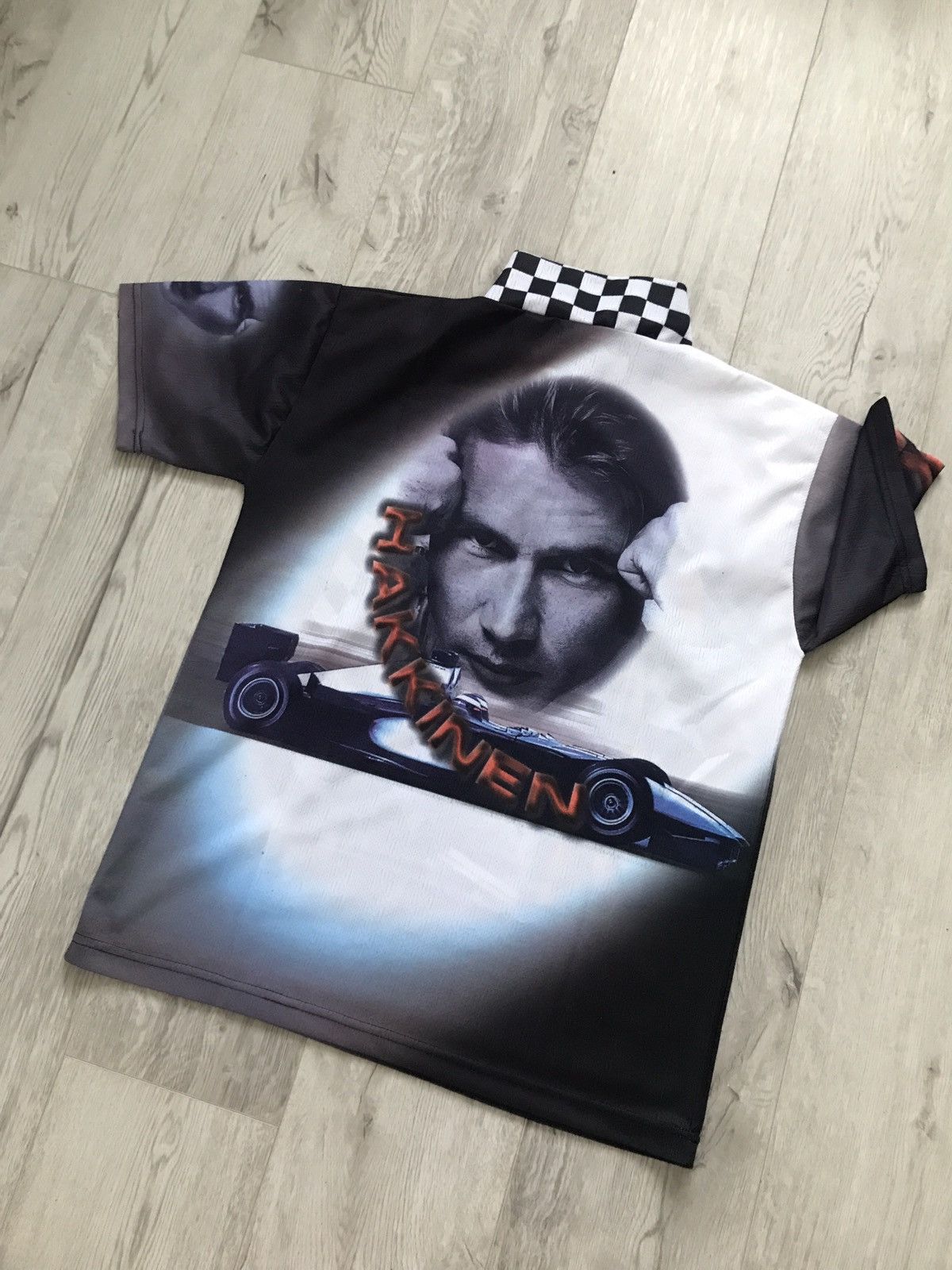 Vintage Vintage Mika Hakkinen F1 jersey t shirt Size US XL / EU 56 / 4 - 4 Thumbnail