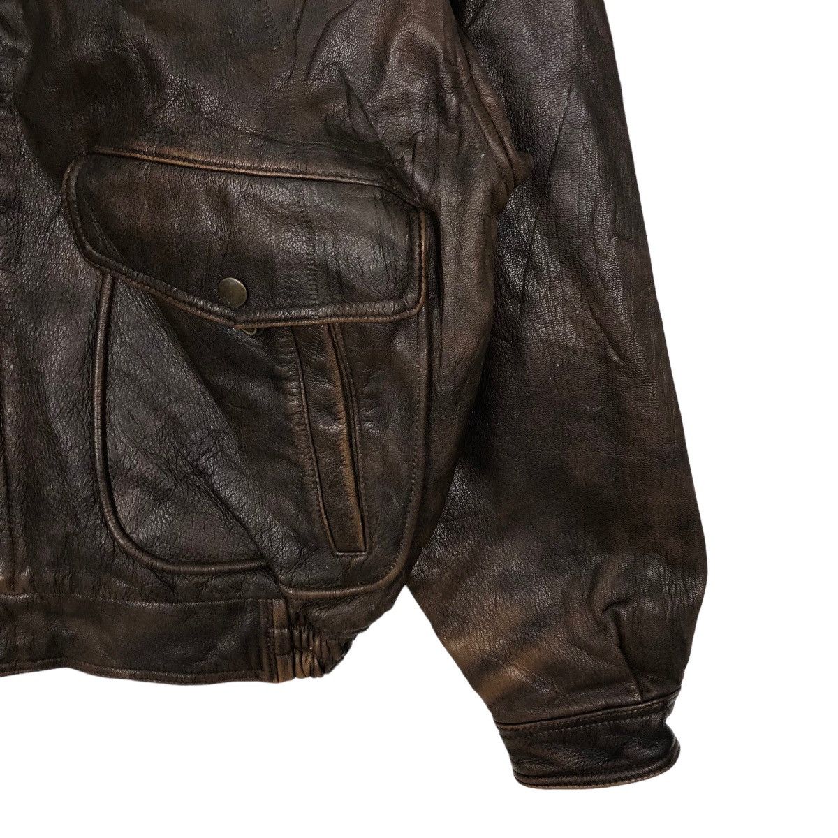 Japanese Brand VINTAGE BOMBER JACKET GENUINE LEATHER TIGER DOT LINING JAPAN Size US S / EU 44-46 / 1 - 4 Thumbnail