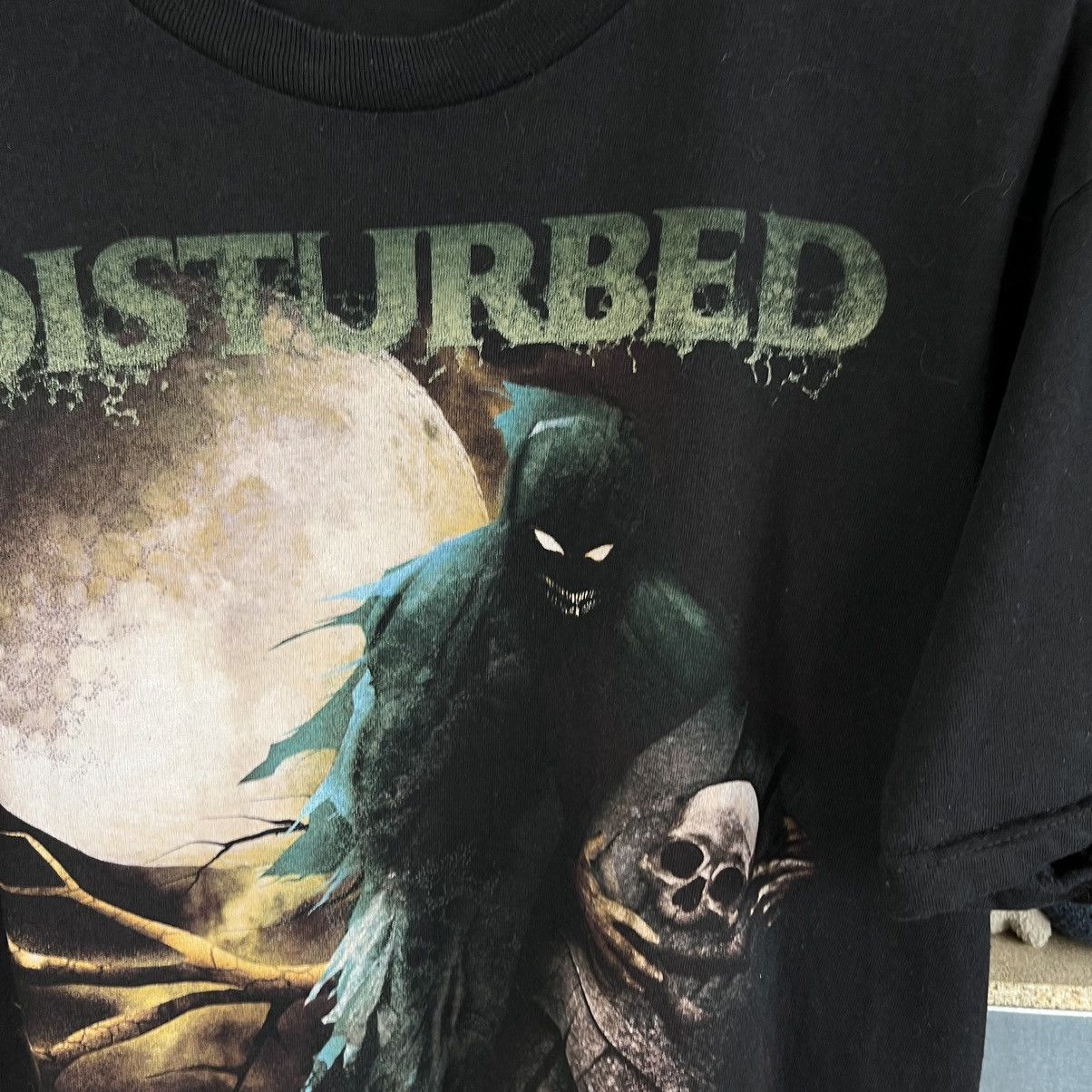 Band Tees VINTAGE 2000s Y2K DISTURBED CREEPIN COFFIN METAL T-SHIRT TEE Size US L / EU 52-54 / 3 - 5 Thumbnail
