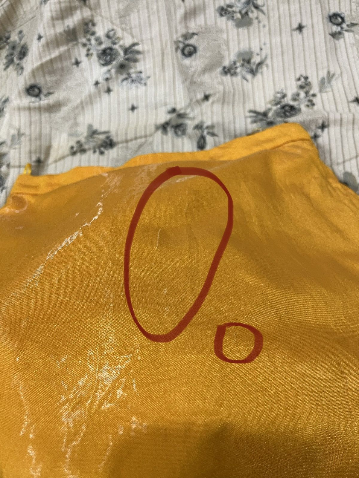 Louis Vuitton (Qqqq). LOUIS VUITTON SHINE SKIRTS Size 28" / US 6 / IT 42 - 11 Thumbnail