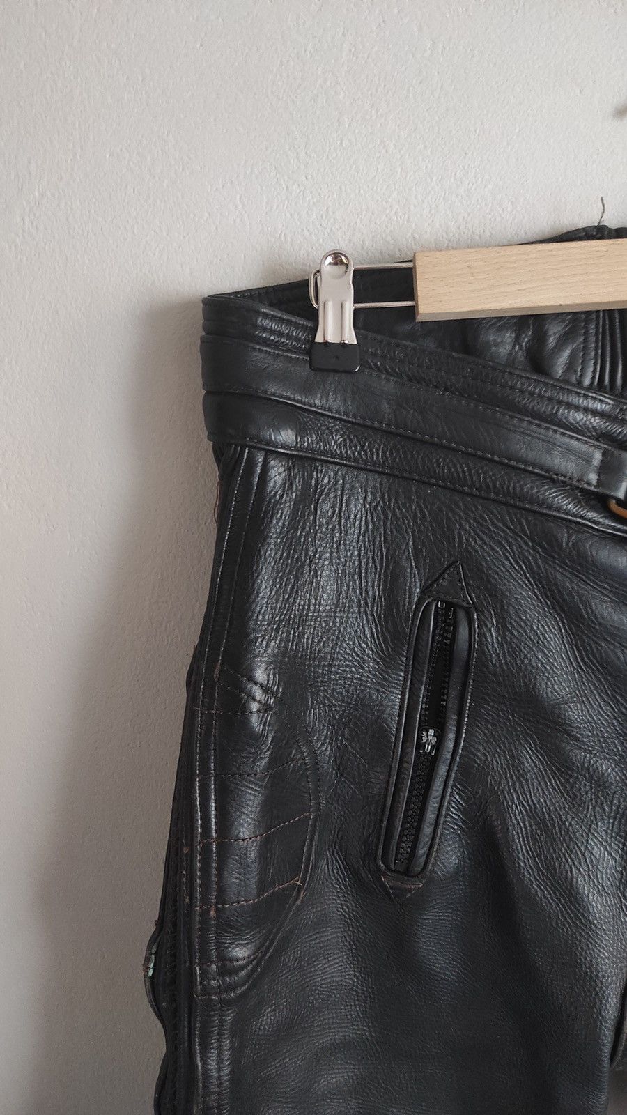 Vintage Vintage 90s leather motorcycle pants Size US 35 - 6 Thumbnail