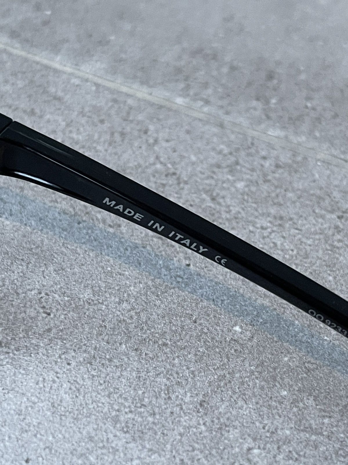 Oakley Oakley OO9233-02 "Dispute" Black Sunglasses Size ONE SIZE - 10 Thumbnail
