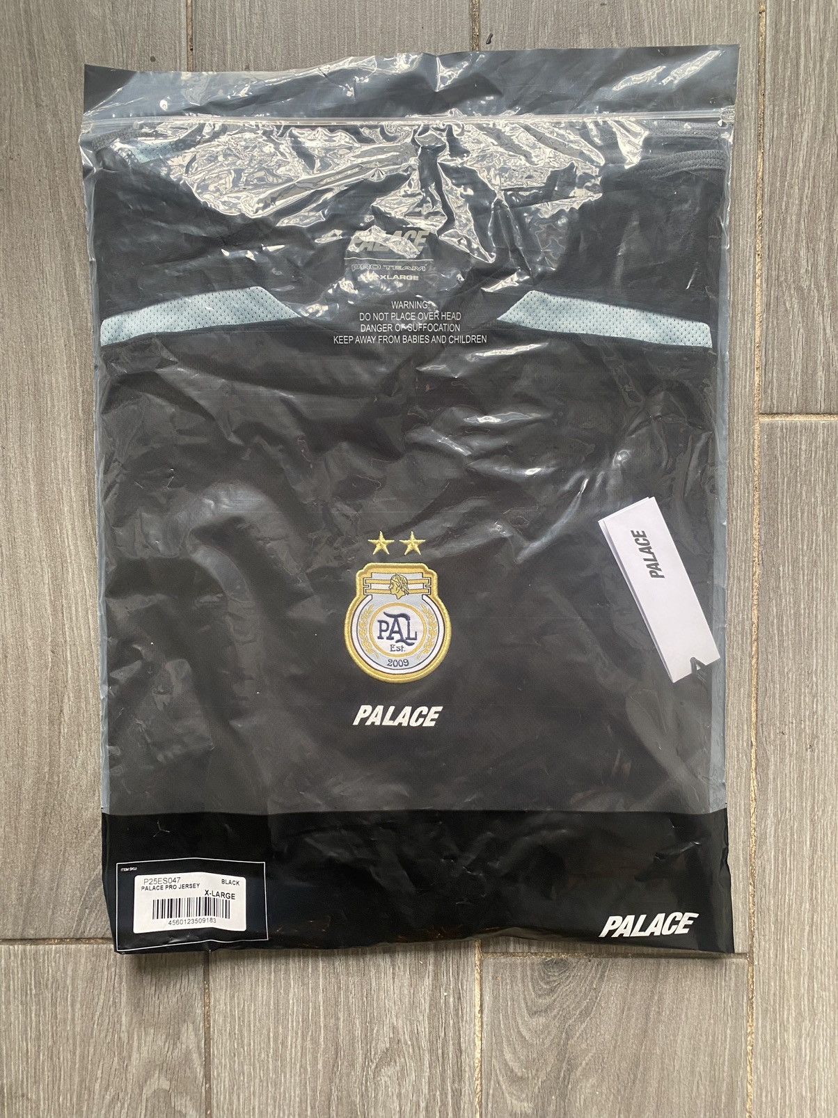 Buy Palace Pro Jersey 'Black' - P25ES047