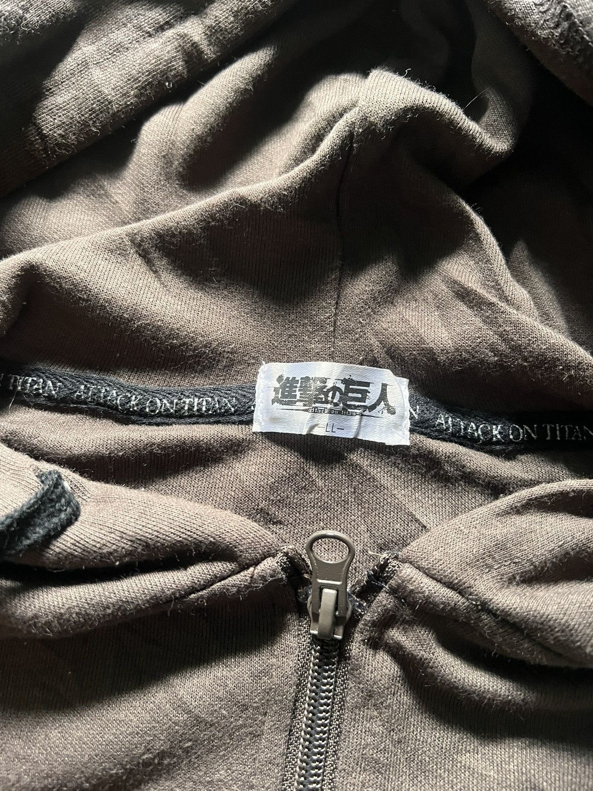 Anime anime Attack of Titan hoodie backhit Size US L / EU 52-54 / 3 - 3 Thumbnail