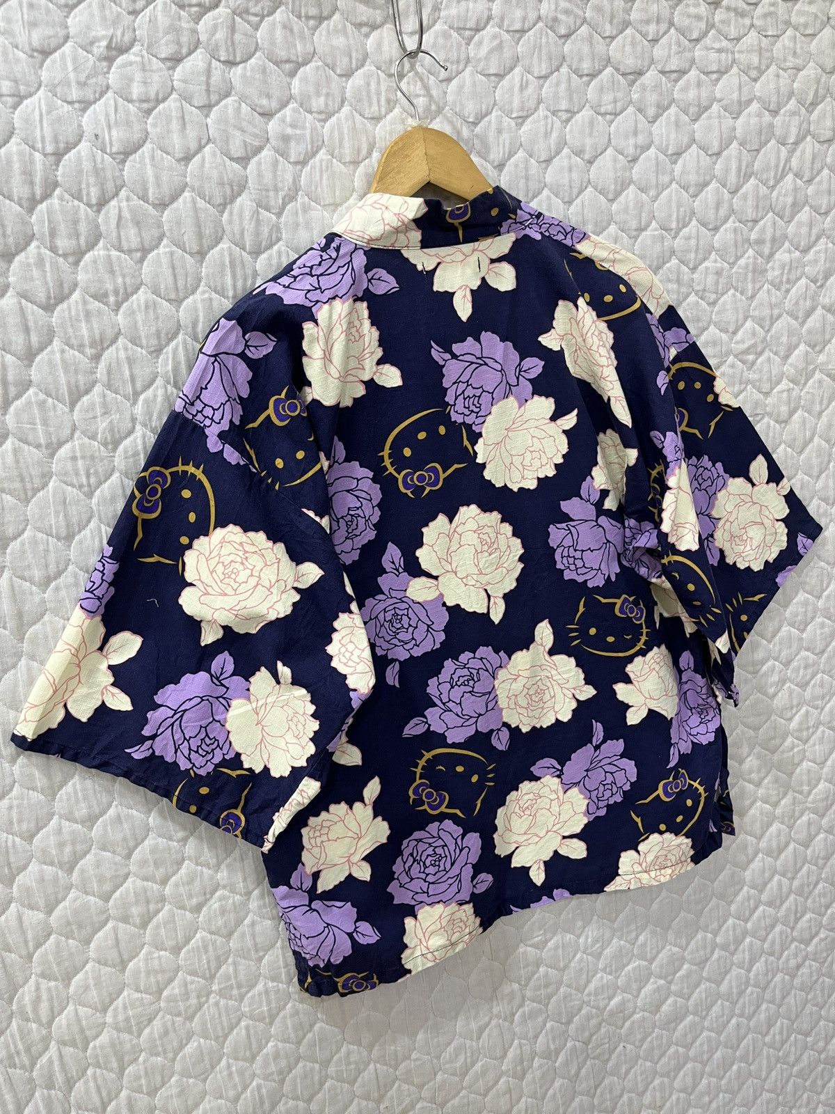 Anime (Uuuu) 🔥💣 ANIME JAPAN HELLO KITTY FULLPRINT KIMONO Size L / US 10 / IT 46 - 9 Thumbnail